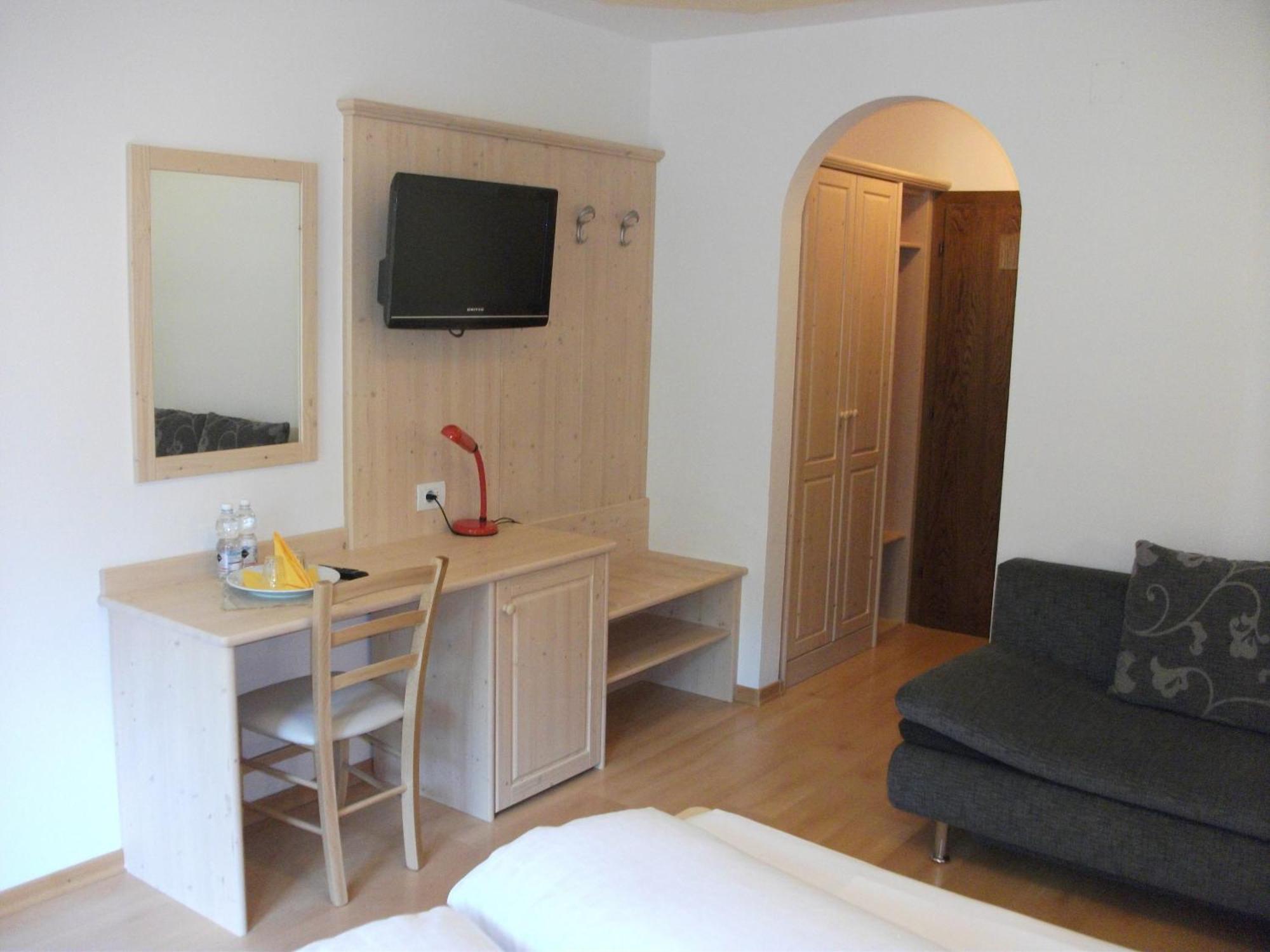 Hotel Schwarzbachhof Lutago Eksteriør bilde