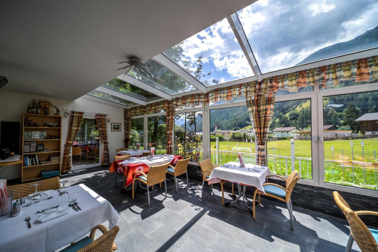 Hotel Schwarzbachhof Lutago Eksteriør bilde